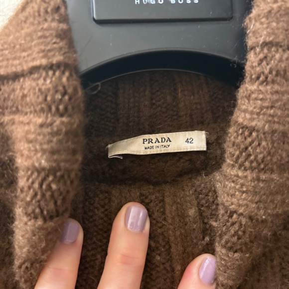 Prada sweater - Picture 2 of 2